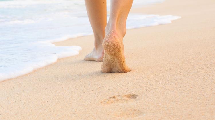 Podiatry Care in Summer: Preventing pathologies and protecting foot health